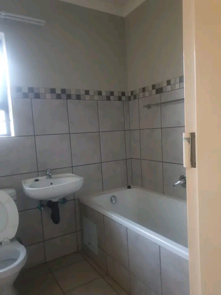 2 bedroom house for rental in soweto ext39 wi  in Protea Glen