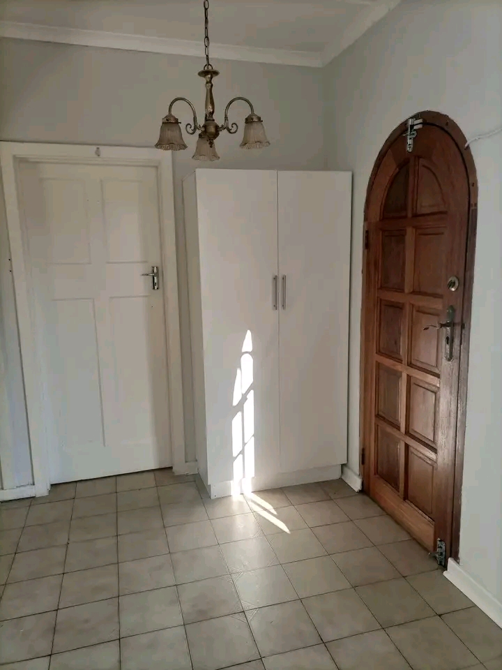 Rooms available at 46 pandora rd in a very be  in Kensington