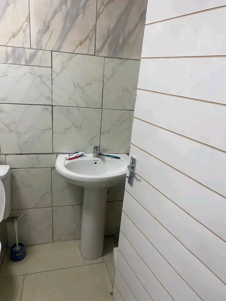 Cottage available
r4500
deposit 4500 payabl  in Birchleigh