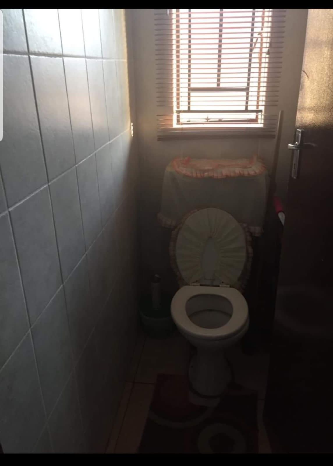 2 bedroom and 1 bathroom house (tollgate car   in Allandale