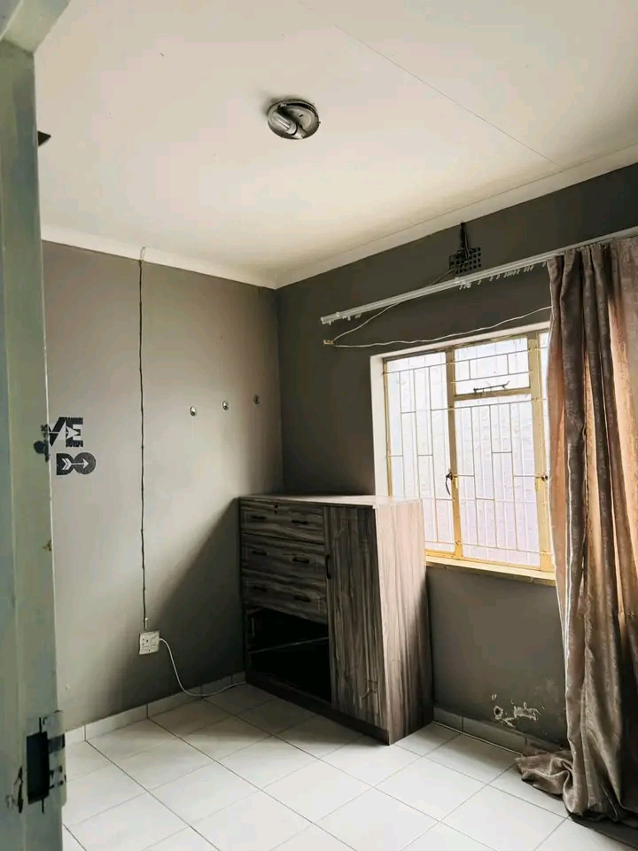Inside room available for rental at r1500 at   in Kenilworth