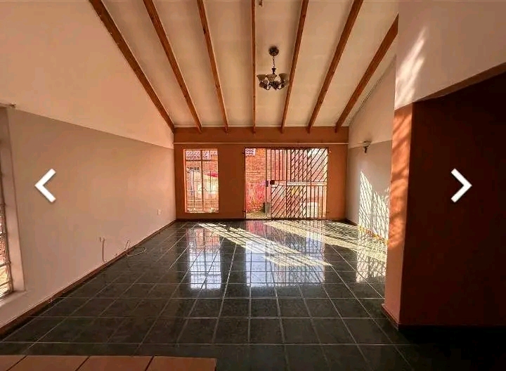 2 bedroom house to rent 
a lovely two-bedroo  in Birch Acres