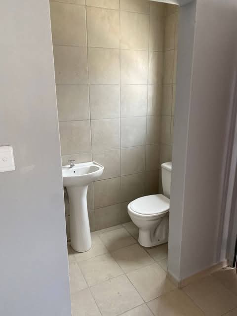 Bachelor/cottage in midrand 
no stove in the  in Country View