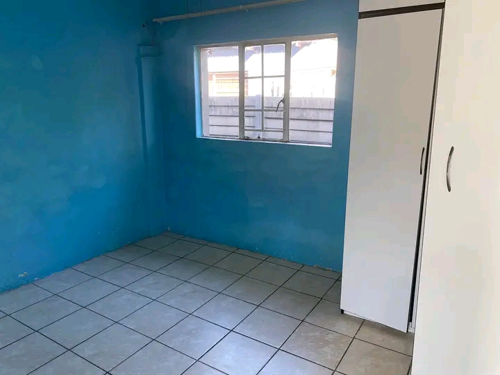 Available immediate.
cozy granny flat perfec  in Boksburg