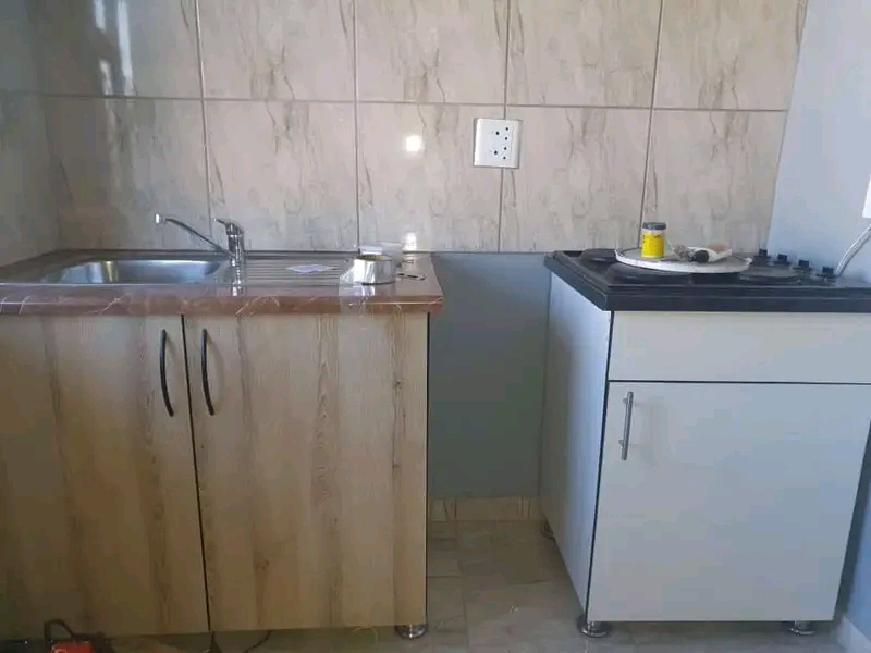 Ext 5 near cell c 
r2700 rent
r1500 deposit  in Ebony Park