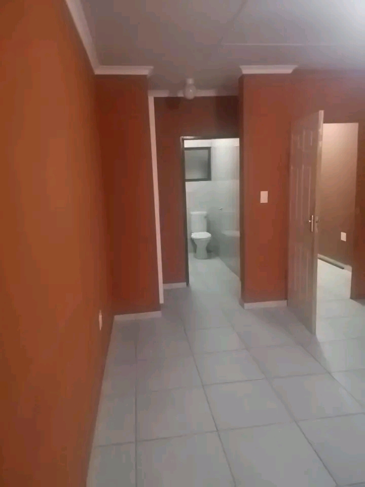 Beachelar room available at hospital view no   in Tembisa