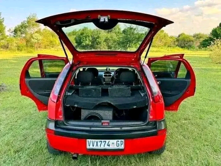  corsa gamma for sale in good condition accid  in Kwadukuza