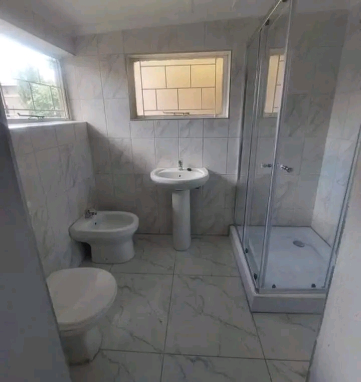 🏡 randhart - rental - 3 beds house for ren  in Alberton