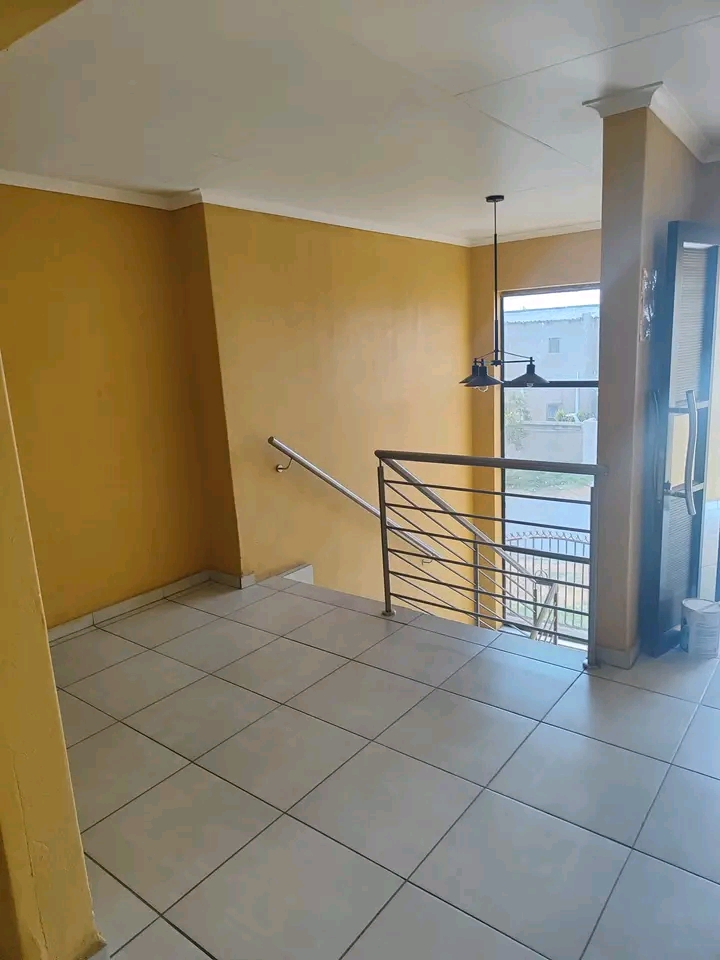 📍rental bachelor 
r3500 pm indluding wate  in Birch Acres