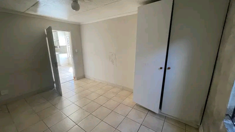 One separate bedroom with lounge,kitchen with  in Norkem Park