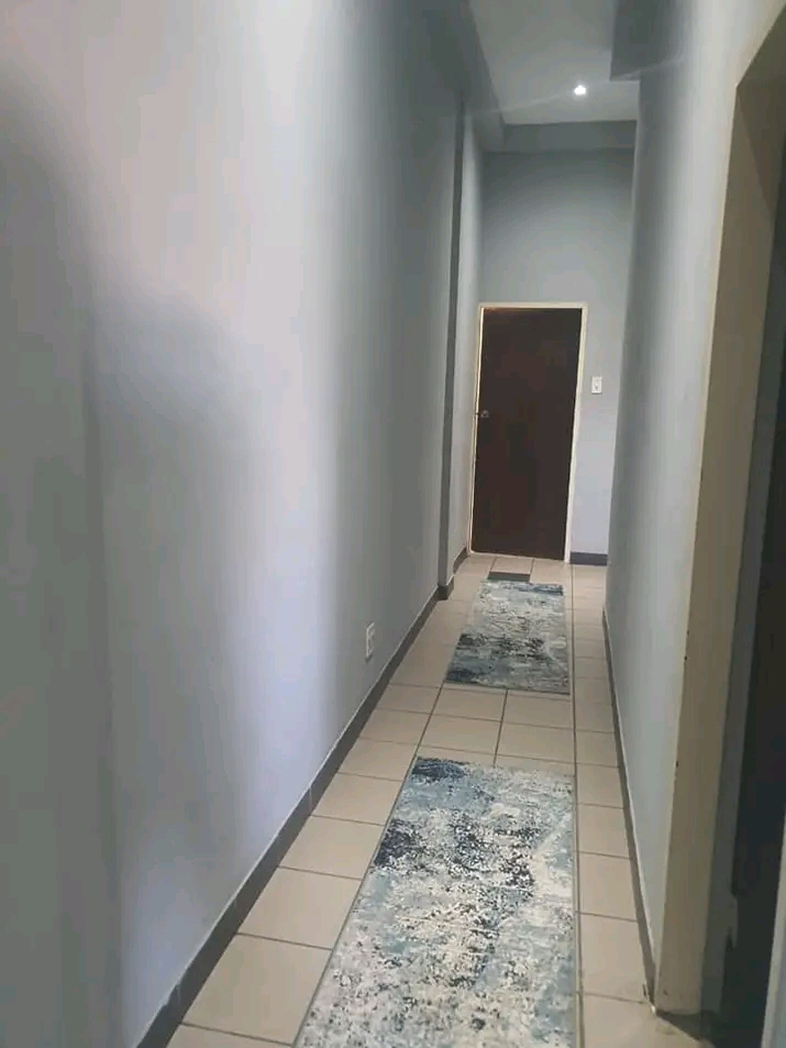 2 bedroom apartment to let
a 2 large bedroom  in Benoni