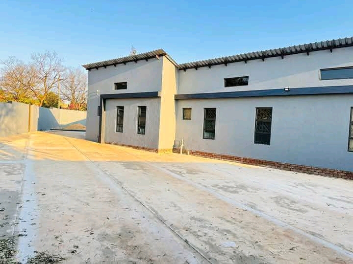 New built spacious open plan bachelor units
  in Dawn Park