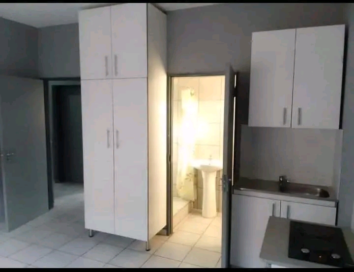 Bachelor rooms still available immediately ex  in Tsakane