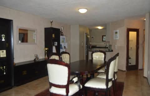 2 bedroom 1 bathroom apartment in (sandton)
  in Bryanston