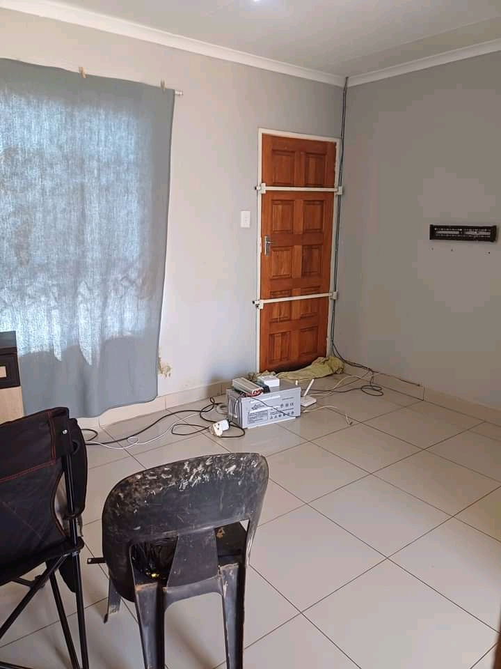 
2 bedroom house available immediately for r  in Protea Glen