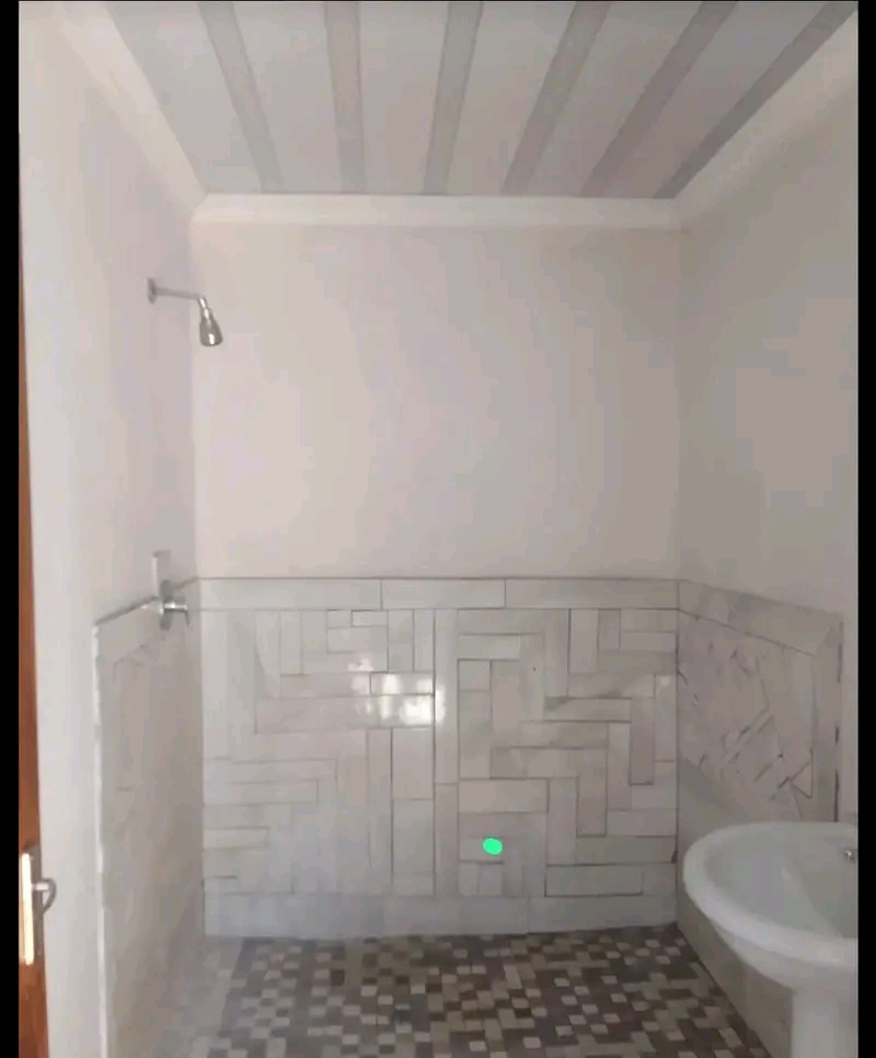 Room to rent 1600 and once off agent fee requ  in Mapetla
