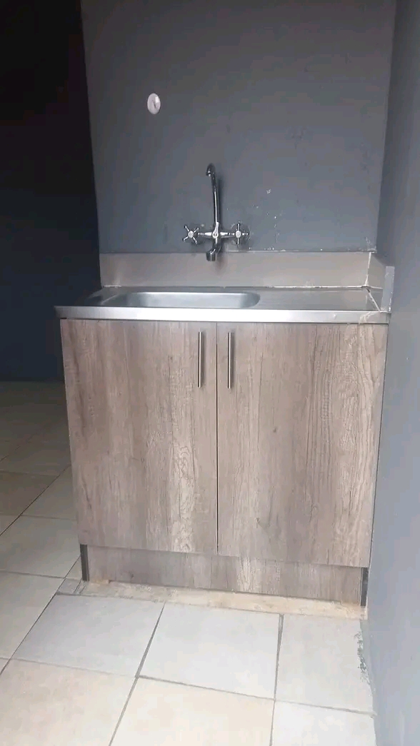 Bachelor available
- tile and ceiling
- pre  in Birch Acres