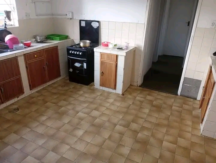 Room to rent for one person jeppe east
close  in Kensington