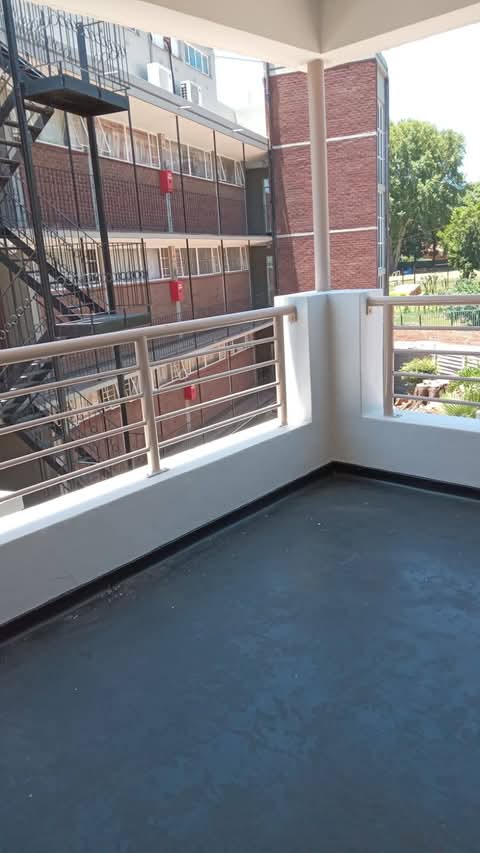 Absolutels for rent in east, johannesburg
**  in Bellevue
