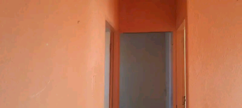 2 bedroom house available for immediate occup  in Protea Glen