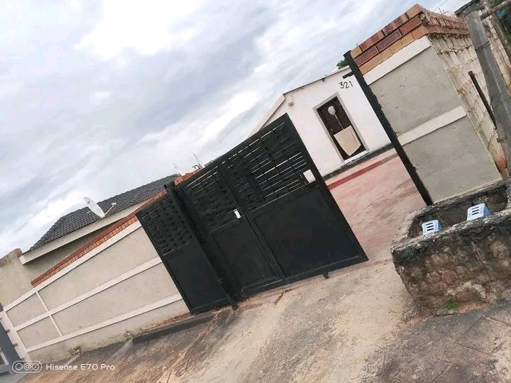 Morning, room rental available at ext 37 dich  in Olievenhoutbosch