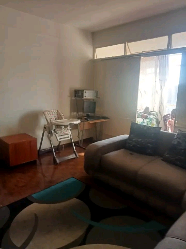 A big bedroom combined with a big half room i  in Sunnyside