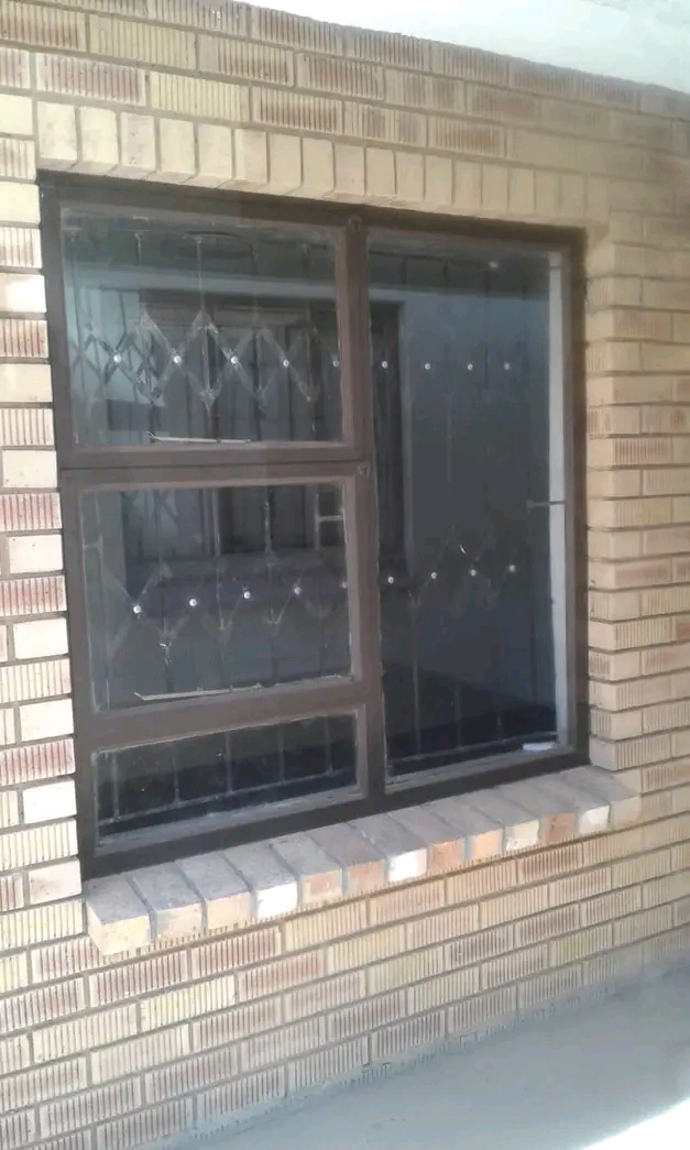 Cottage available at tembisa hospital view fo  in Tembisa