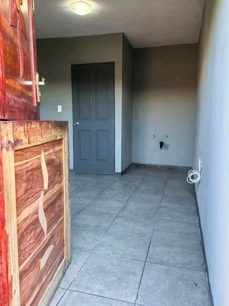Room available for rental at
motsu section n  in Tembisa