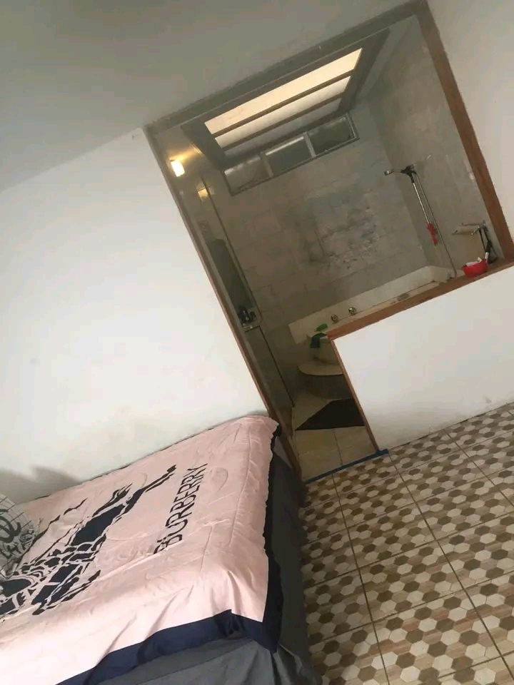 1 bedroom cottage available for rental now ne  in Bramely