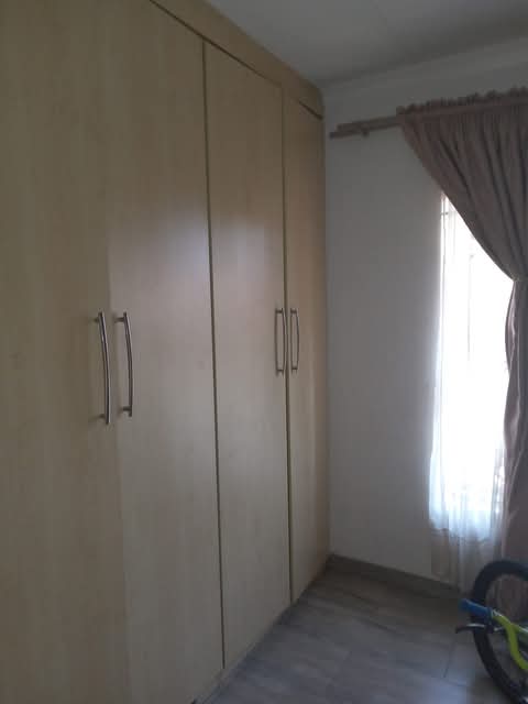 3 bedroom house available for rental for @r70  in Cosmo City
