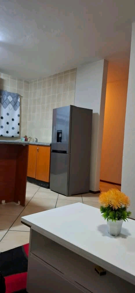 Inside room to rent in a very secure place 
  in Honeydew