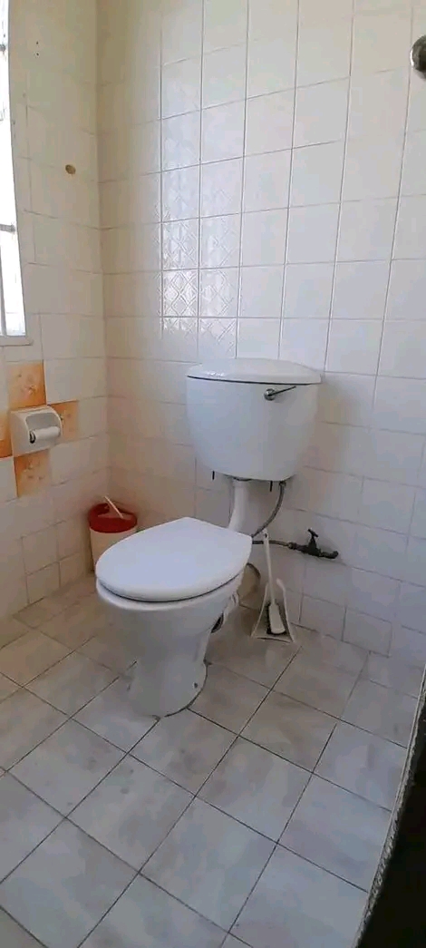 Communal house: room to rent in ce2 r3200

  in Vanderbijlpark