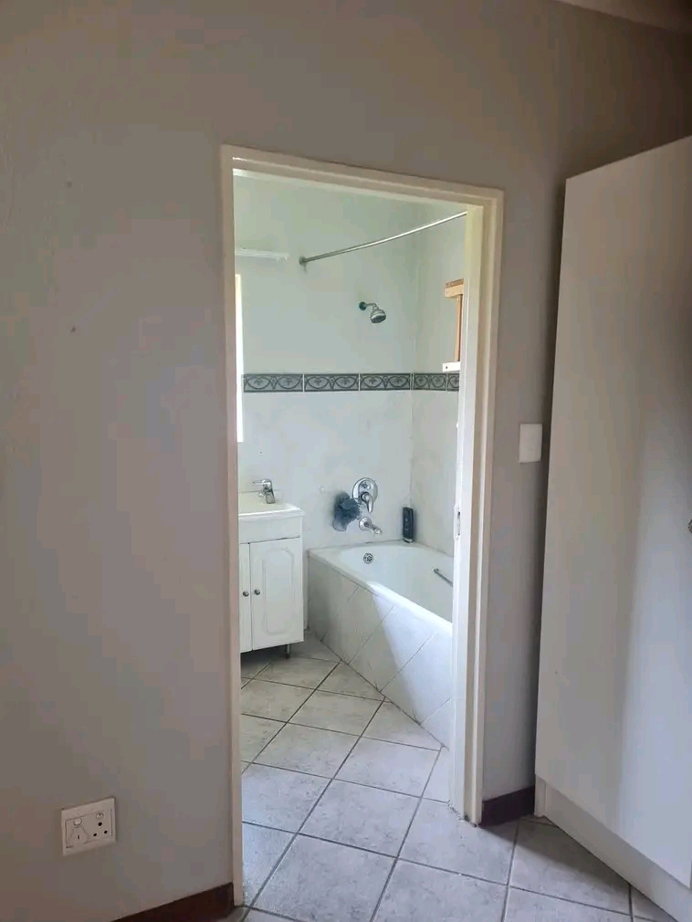 Cottage unit to rent in kempton park 
1 bedr  in Glen Marais Kempton