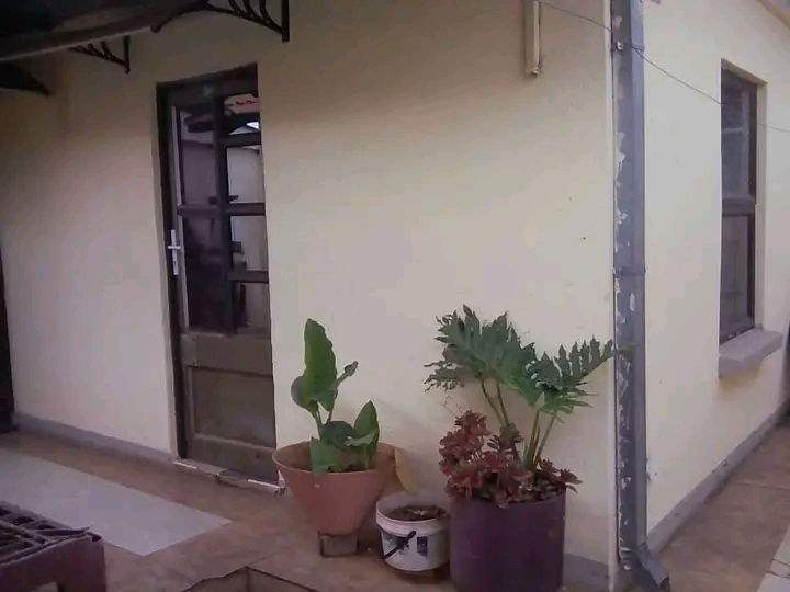 2 separate rooms available for rental in the   in Protea Glen