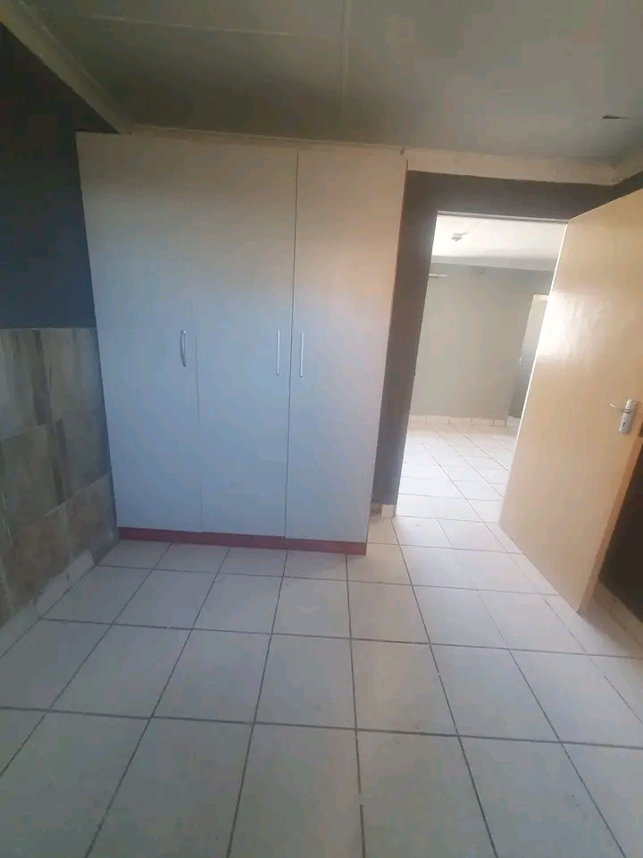 2 bedroom cottage available immediately at ex  in Ebony Park