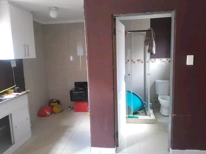 1 bedroom 1 bath cottage for rent in ext. 16   in Protea Glen
