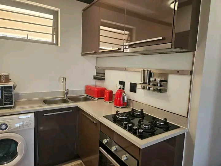 1 bedroom 1 bath fully furnished apartment fo  in Midrand