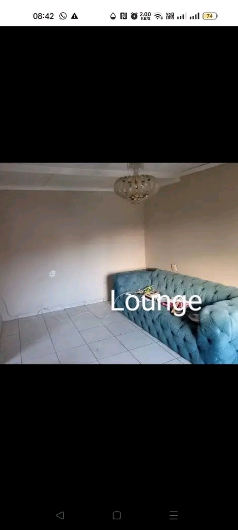 2 room available in dk zone 2 rent 3500... de  in Diepkloof