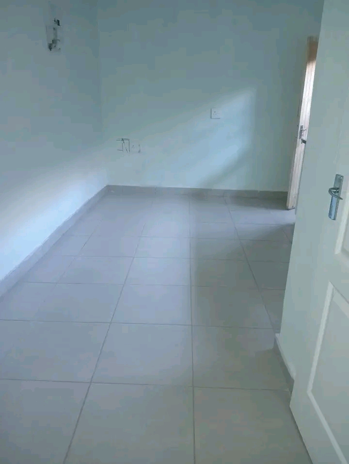 Spacious bachelor‼️ includes: very well p  in Kempton Park