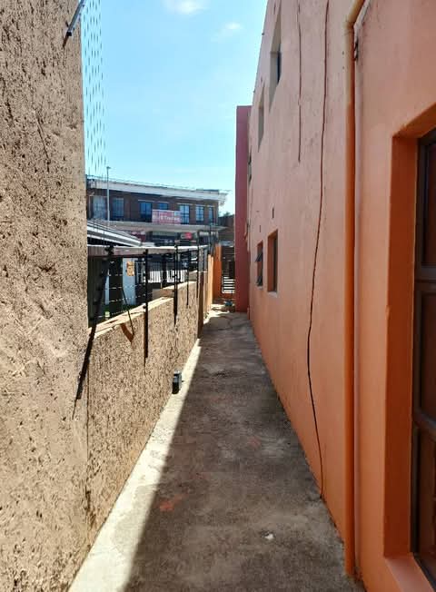 Nsfas accredited student accommodation availa  in Dube