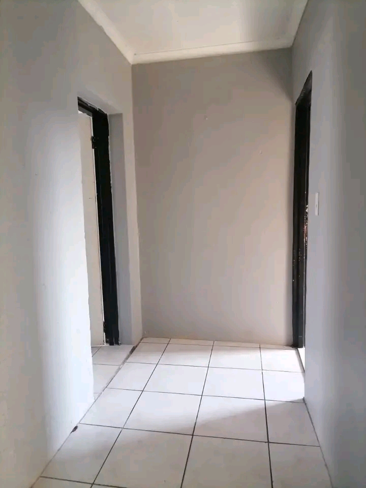 2 bedroom cottage available to rent 📌📌  in Spruitview