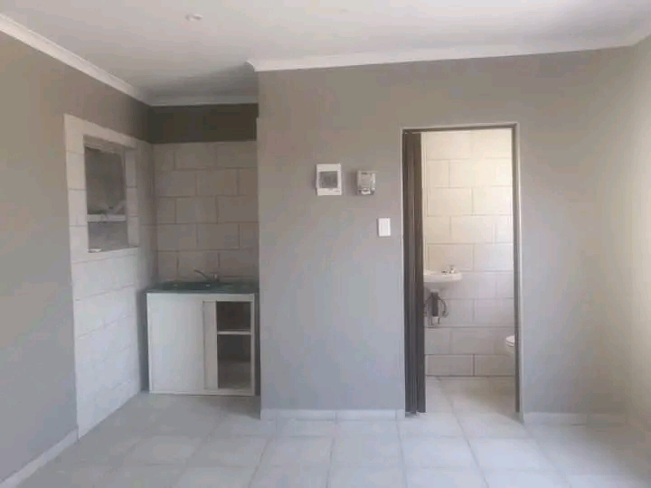 Bachelor to rent📍just after igagasi primar  in Spruitview