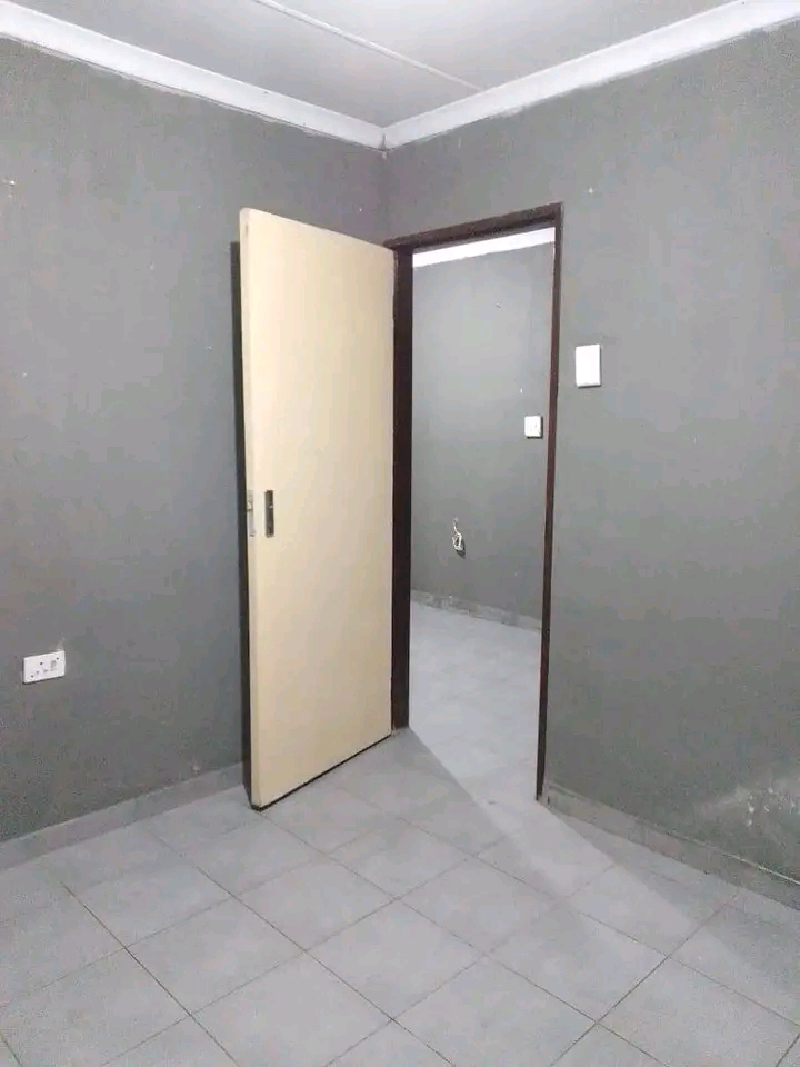 🏡 cozy cottage available for rent!
- 2 be  in Benoni