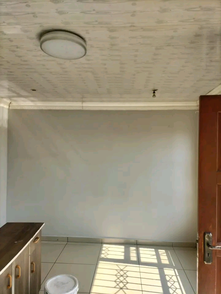 Rooms available immediately extension 2 packi  in Ivory Park