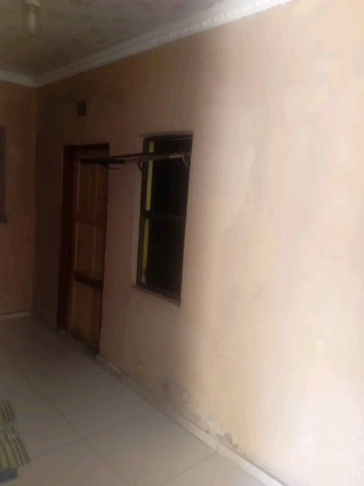 Room is available r1400 it includes electrici  in Rockville