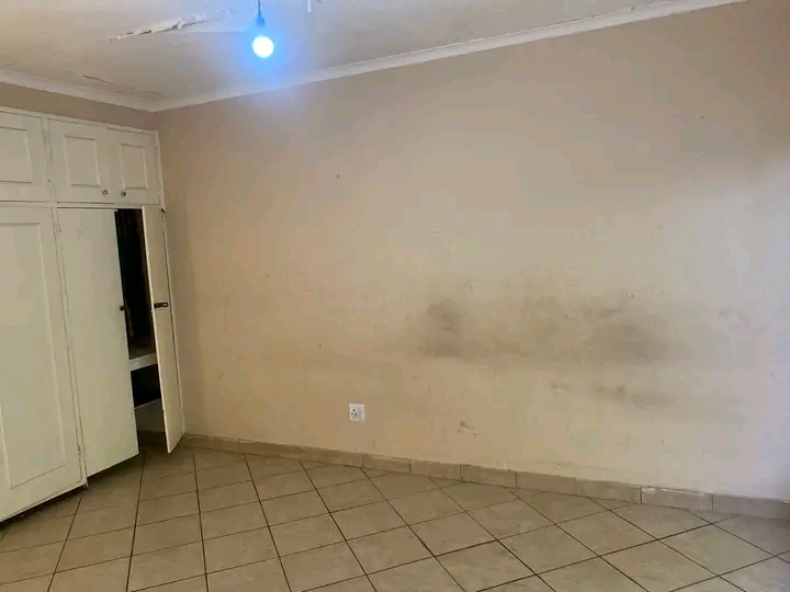 3 bedroom house for rent available now at the  in The Hill
