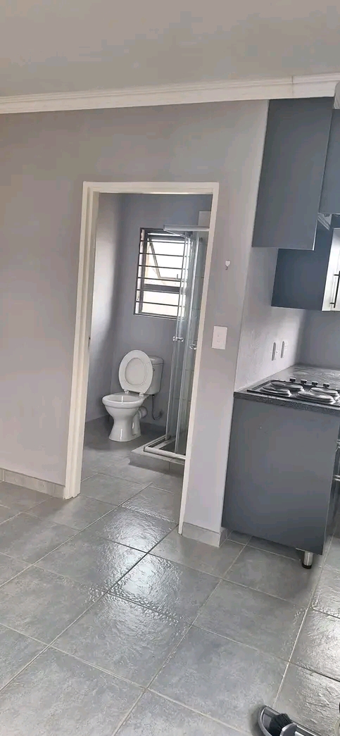 Bachelor to rent now available immediately at  in Cosmo City