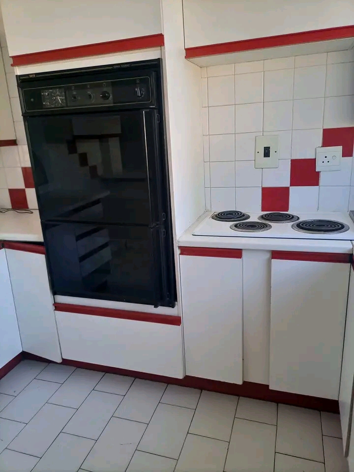 Rooms available at 46 pandora rd in a very be  in Kensington