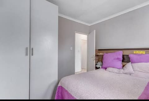2 bedroom house available month end ext5 for   in Cosmo City