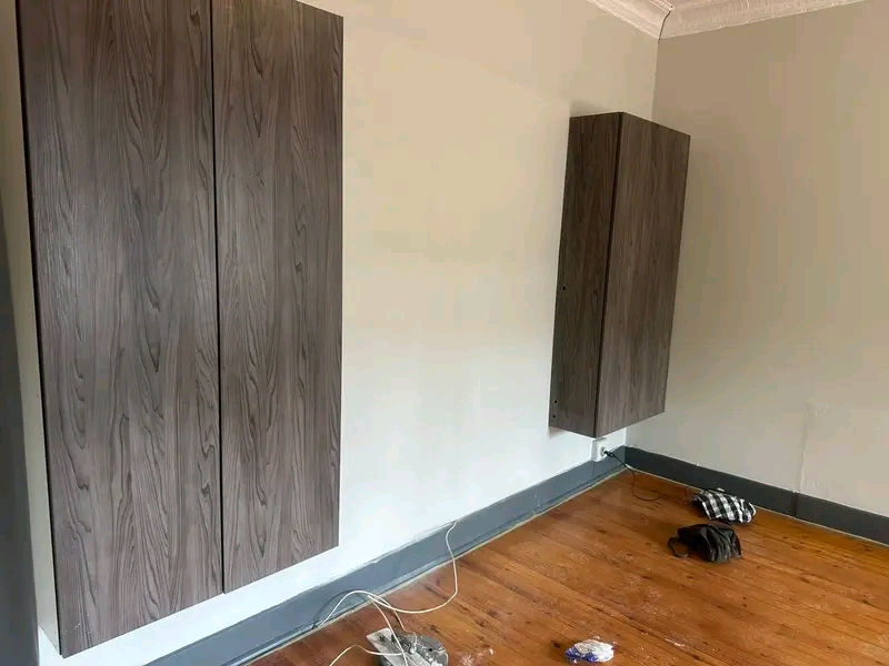 A spacious room available for r2500 including  in Primrose Hill